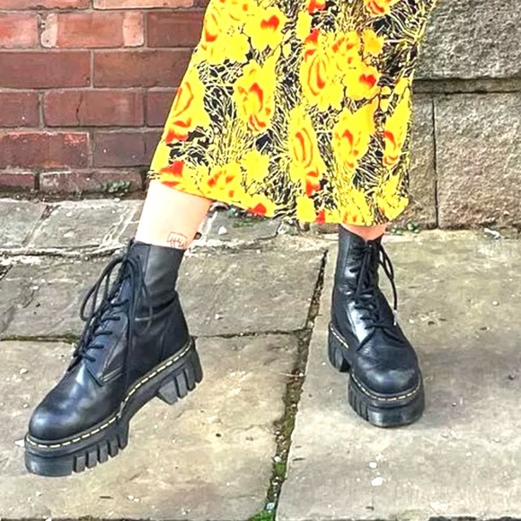 Dr. Martens Audrick8I Quilted Lux Smooth Black Leather Boots.